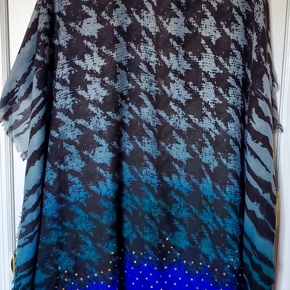 Steve Madden Accessories - Steve Madden Scarf